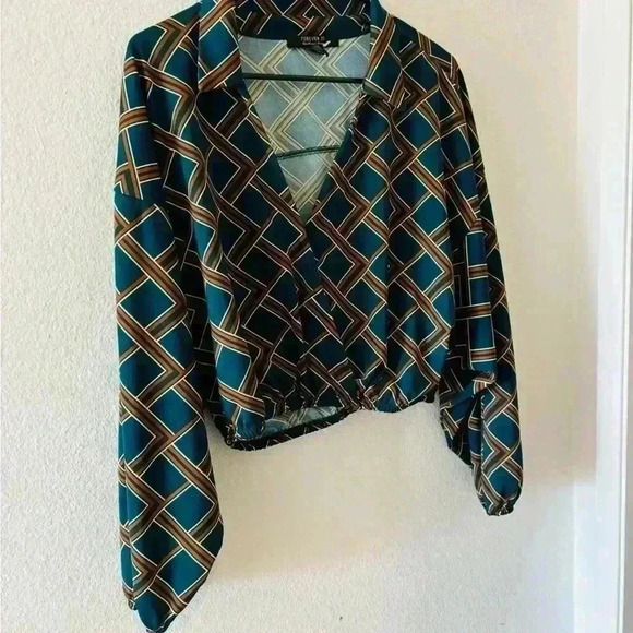 Pattern blouse - Picture 2 of 2